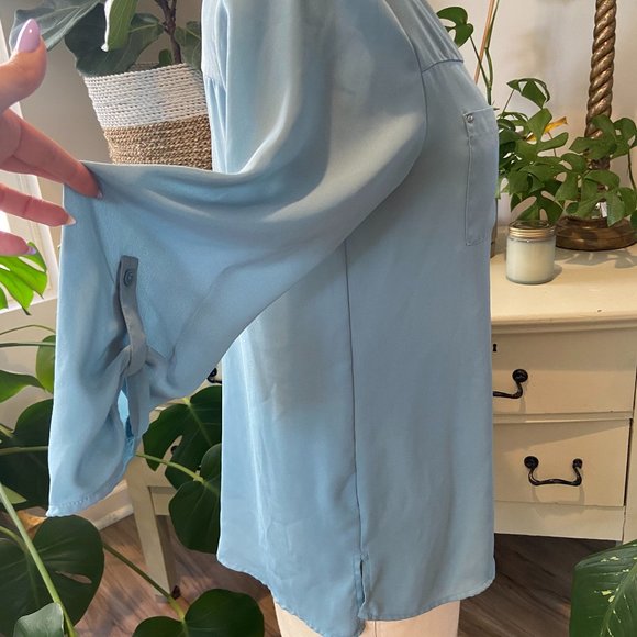 Blue Dress Shirt - Maurices - Small - Picture 6 of 14